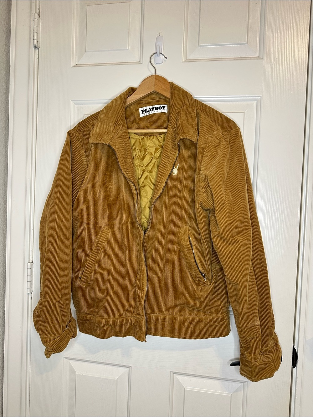 Playboy X Pacsun Tan Embroidered Logo  Corduroy Barn Coat Jacket Sz S  *Flawed*